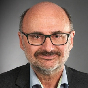 Dr. Helmut Vigenschow